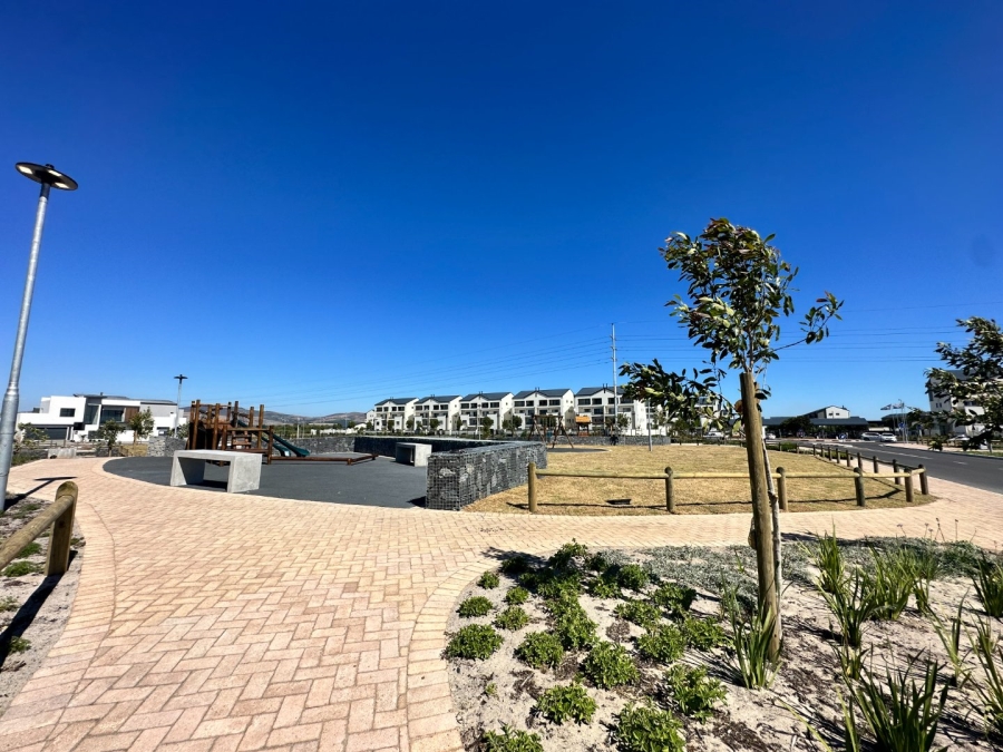 4 Bedroom Property for Sale in Sandown Western Cape